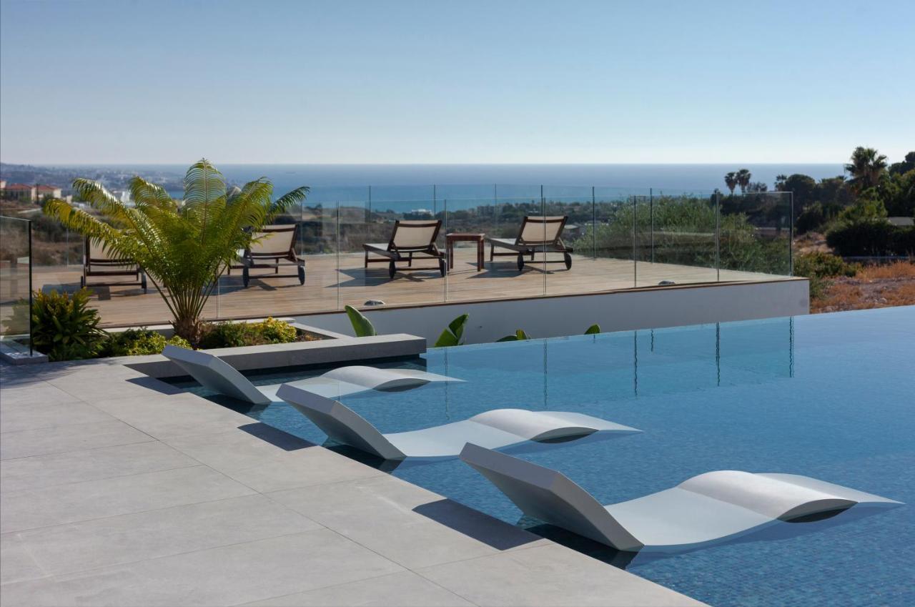 Villa Euphoria Paphos ภายนอก รูปภาพ