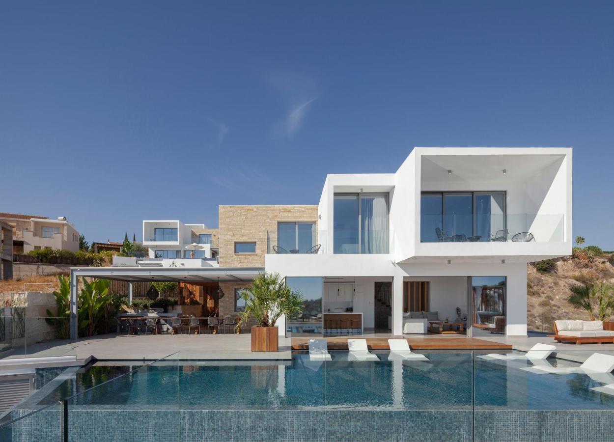 Villa Euphoria Paphos ภายนอก รูปภาพ