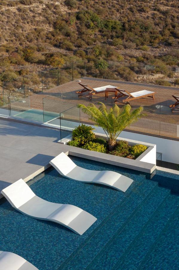 Villa Euphoria Paphos ภายนอก รูปภาพ