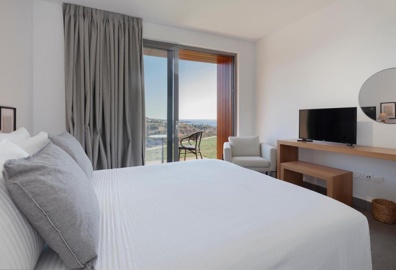 Villa Euphoria Paphos ภายนอก รูปภาพ