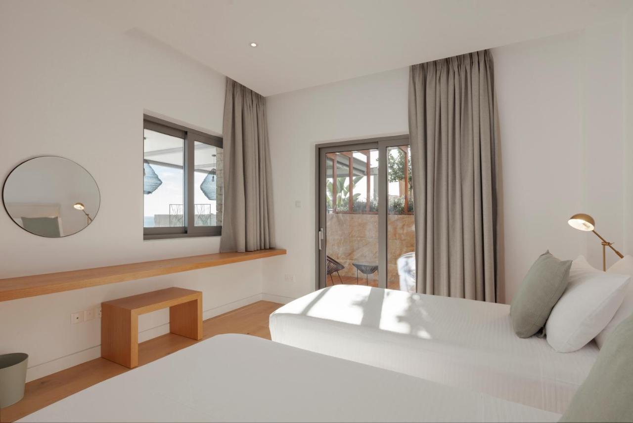 Villa Euphoria Paphos ภายนอก รูปภาพ