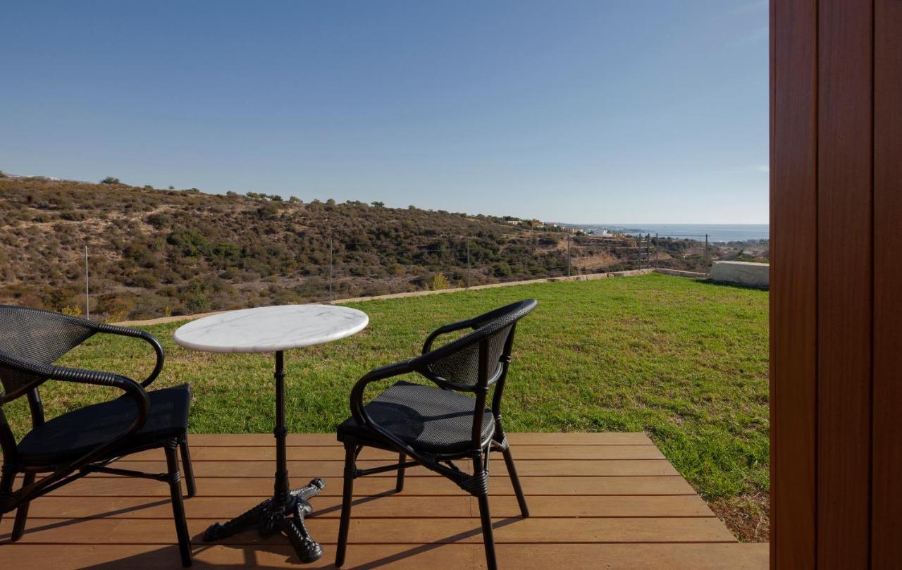 Villa Euphoria Paphos ภายนอก รูปภาพ